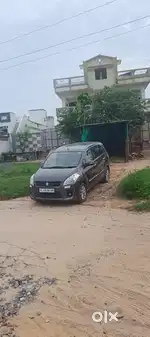 Maruti Suzuki Ertiga 2014 Diesel 70000 Km Driven