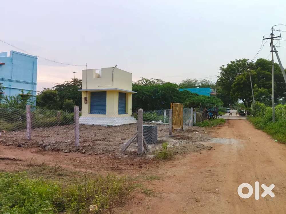 Commercial Shop for RENT