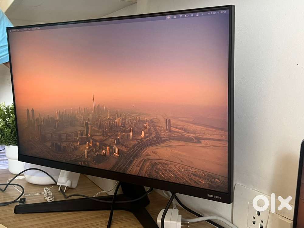 Sellinf Samsung monitor