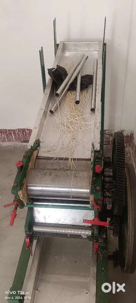 Chowmin making machine