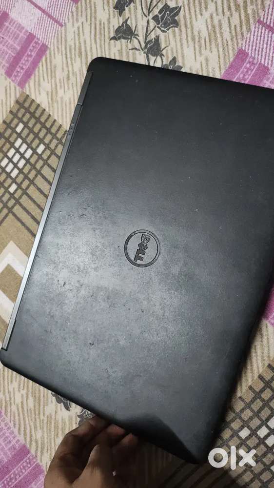DELL LATITUDE E7540 8gb ram plus 256gb SSD