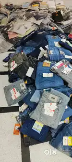 Mens wear ka maal hai total 1500 piece pura maal ek sath dena h