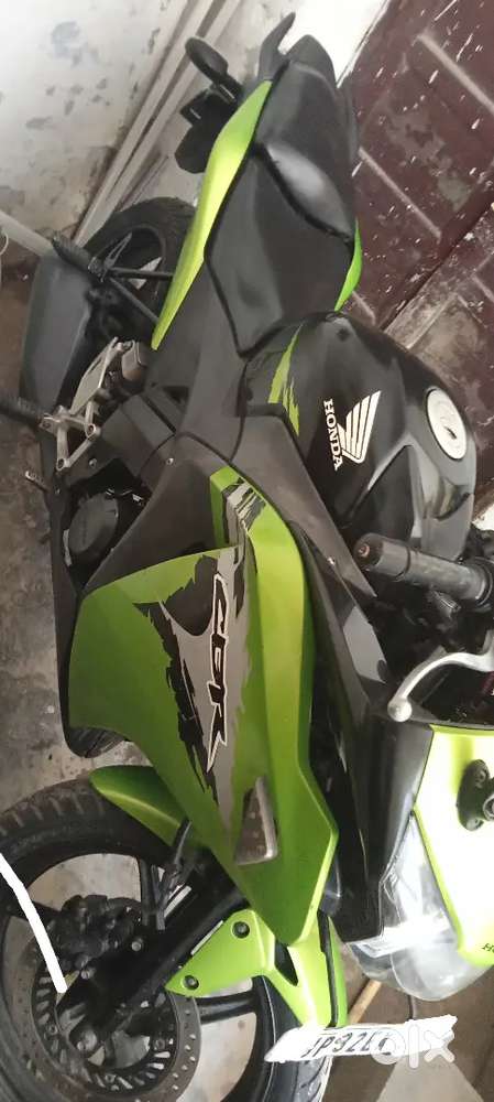 HONDA CBR 150