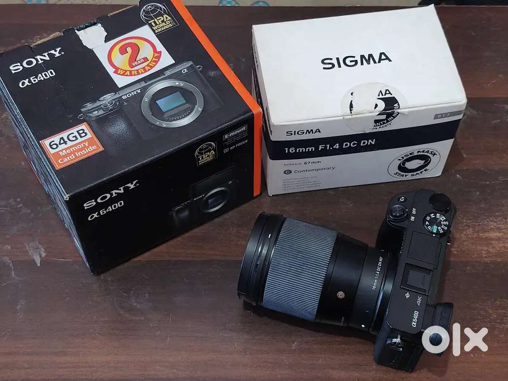 Sony A6400 + Sigma 16mm f1.4  Mint Condition Creator Kit