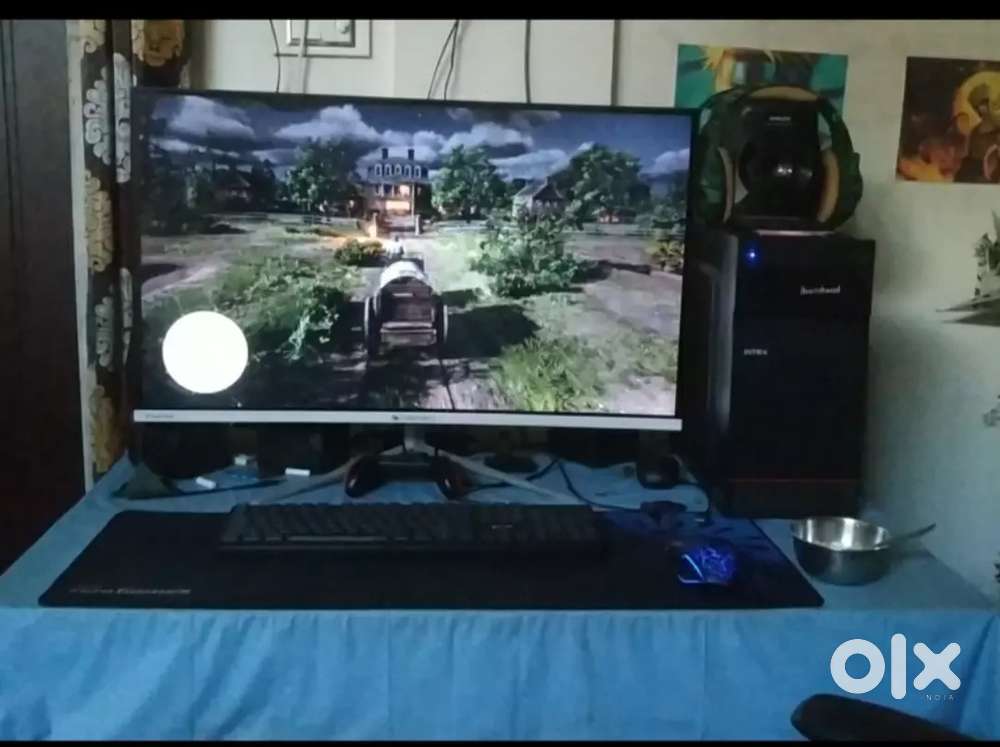 Monitor (32 inch) + CPU (amd Ryzen 3) for sale