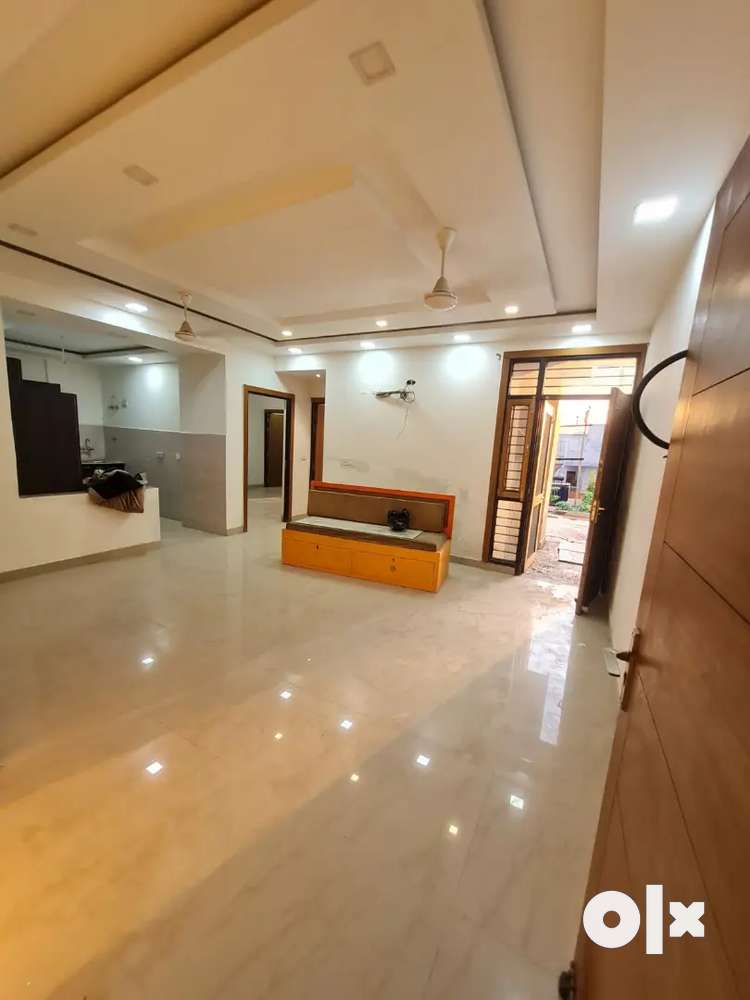Apartment in Manglam Aadhar