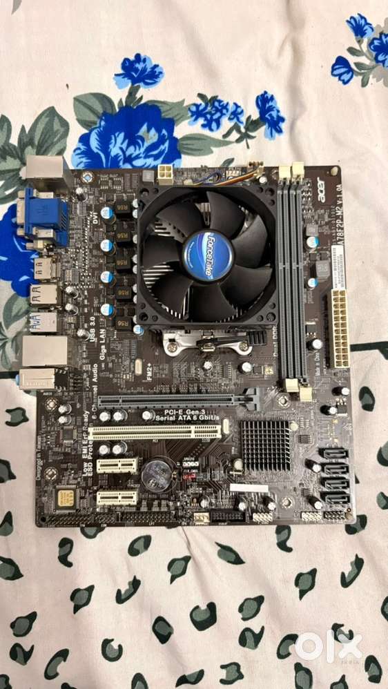 Motherboard and processor