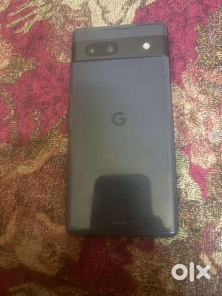 Buy Google Pixel 7a 8gb/128gb charcoal w/ charger cable cover like new