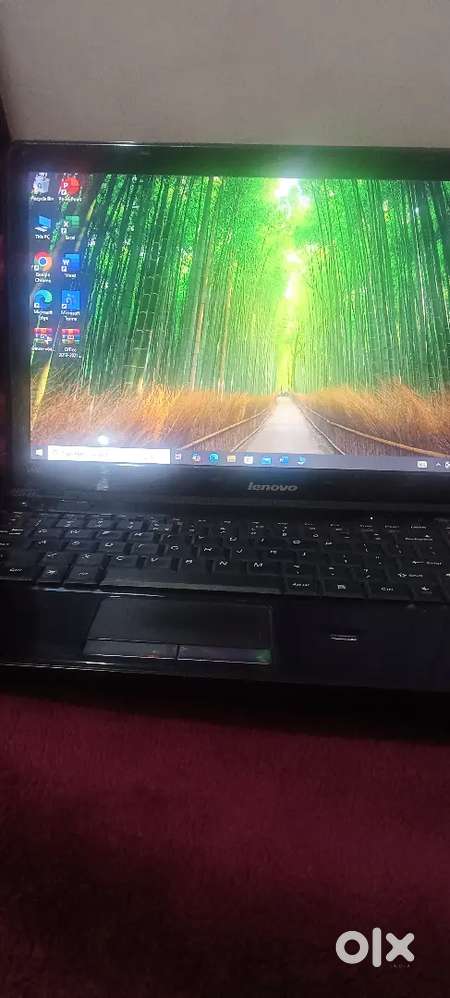 Lenovo IdeaPad U550 Series Laptop