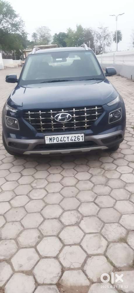 Hyundai Venue, 2020, Petrol