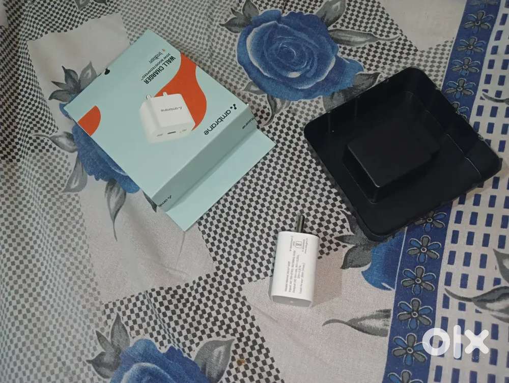 20W Type C charging adaptor