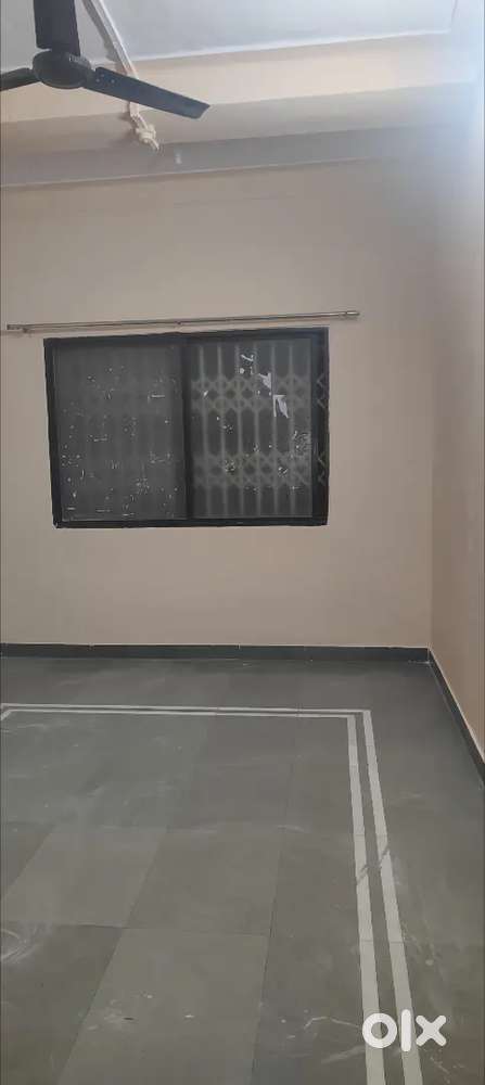 1 room kitchen for rent near Old Bombay Pune Highway Pimpri