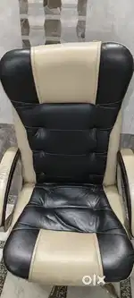 Office with gaming chair