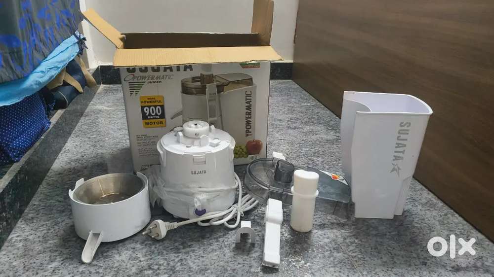 Sujata 900wats juicer mixer grinder