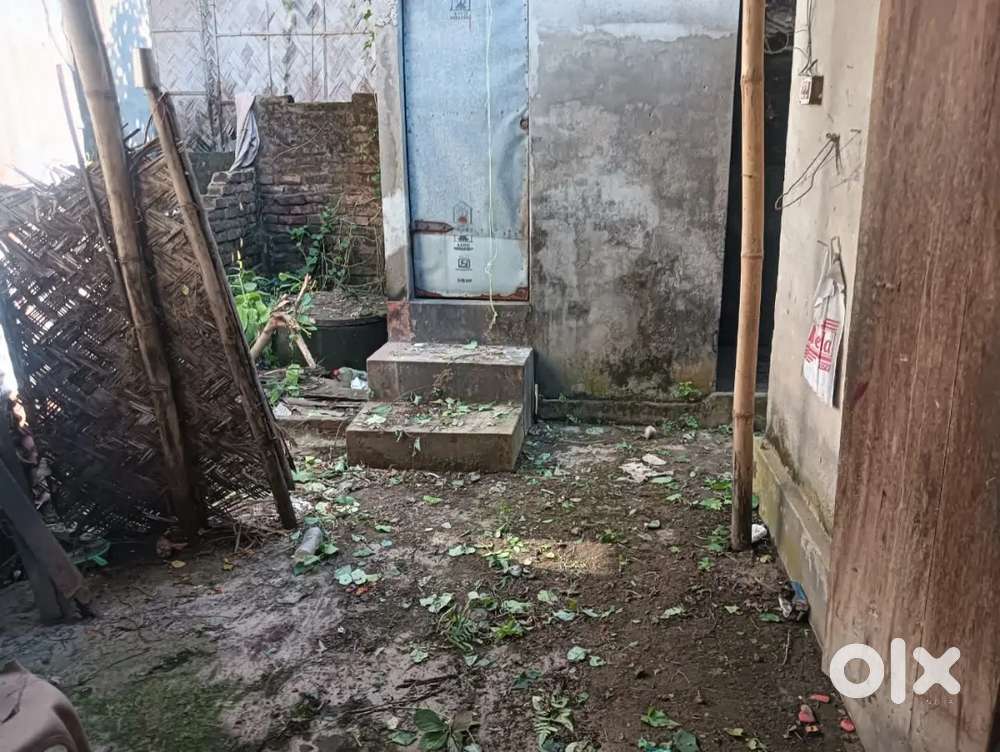 Aksaniya mathi  half kattha. (11 Lessa)