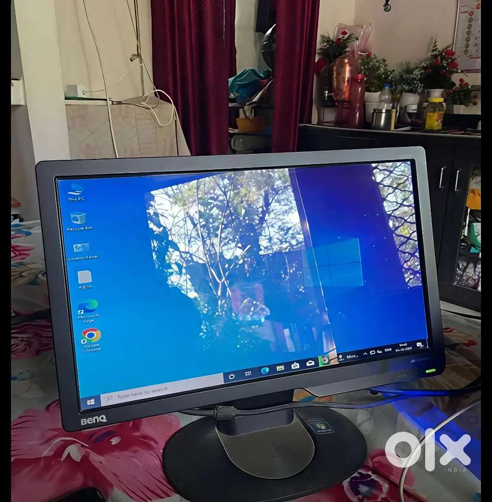 Computer with 128 GB SSD