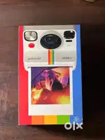 POLOROID NOW +  BRAND NEW