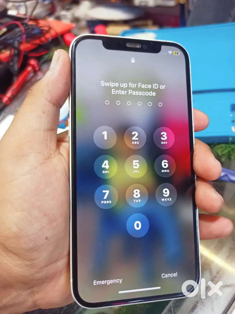 Al workingI phone 12  64GB BCK PANL CRECK ONLY BAKI PHONE A1 CONDITION