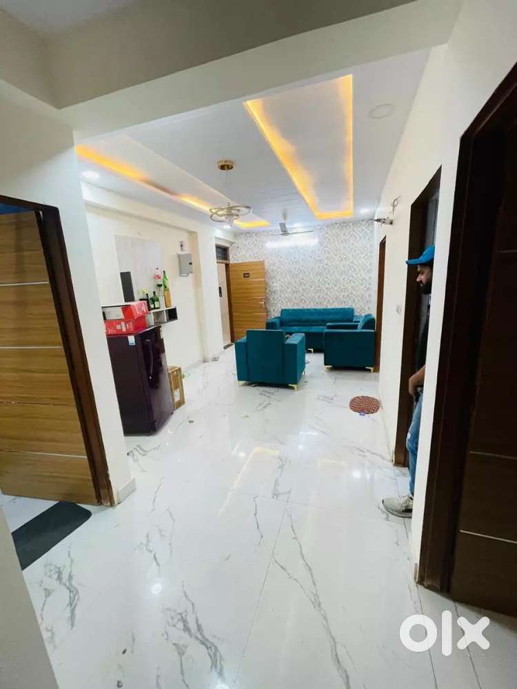 2bhk flat nearby Capital mall