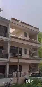 For sale 6 marla Triple storey 80ft road at sector 68 Mohali