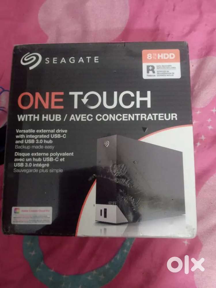 Seagate External 8d hard disc it's new seal pack for sale 4 day old