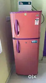 LG DOUBLE DOOR FRIDGE