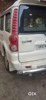 Mahindra Scorpio Classic 2012 Diesel 80000 Km Driven