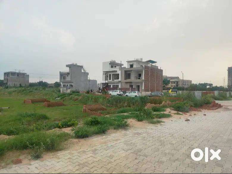 perfect location perfect size in GAJ with all the ameneties
