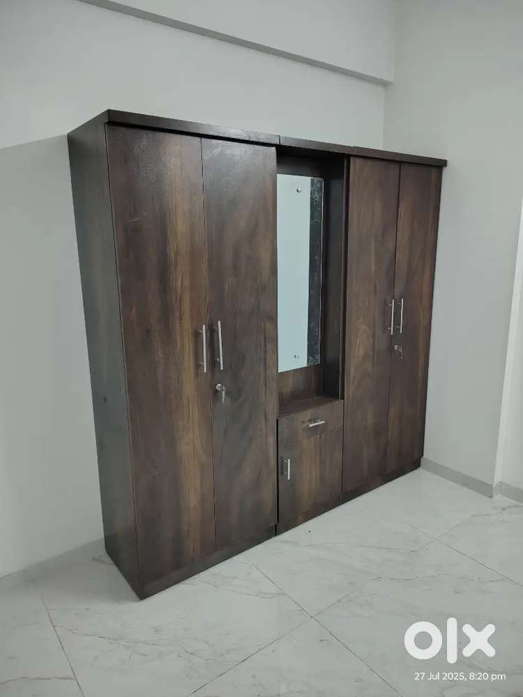 5 door wardrobe new factory
