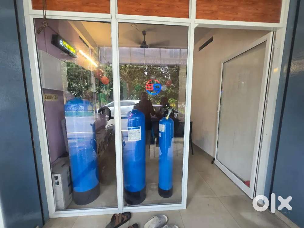 Water purifier and cctv