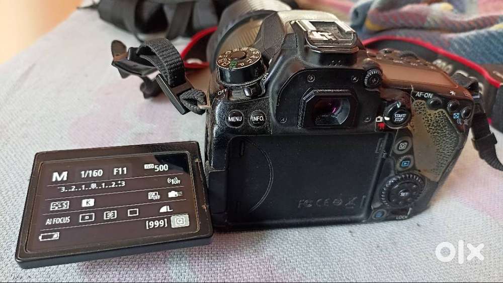 Canon 80d camera