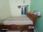 Segun wood Bed