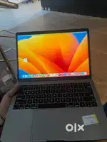 Macbook pro (2017)