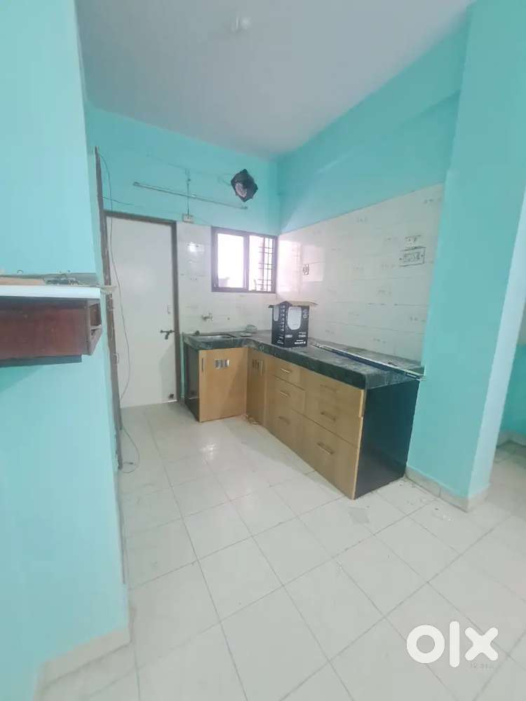 2BHK FLAT FOR RENT CHATRAPATI SQR NEAR METRO STATION