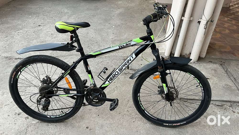 Hero sprint howler cycle