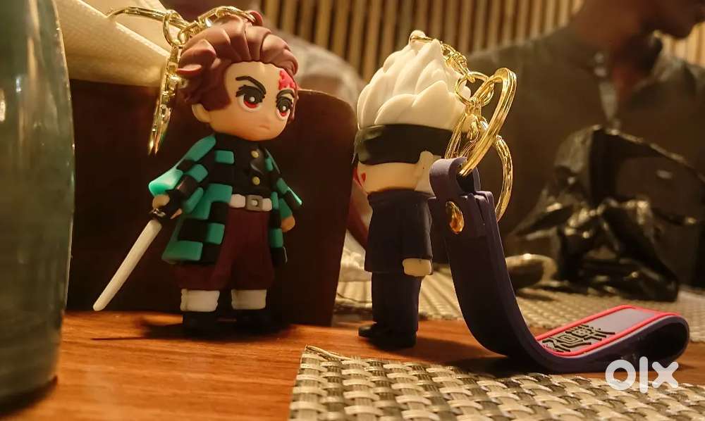 Gojo saturo keychain