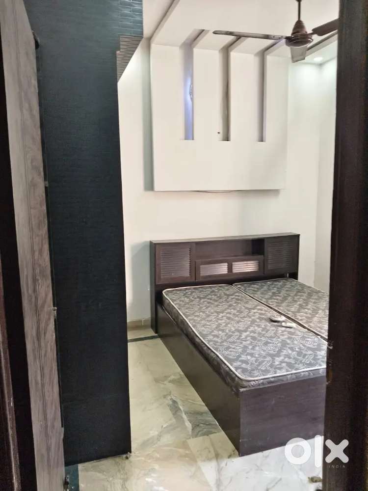 3bhk furnished flat for rent near uttam nagar west