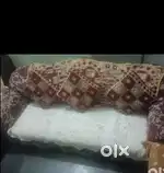 Only 2 years old Sofa set