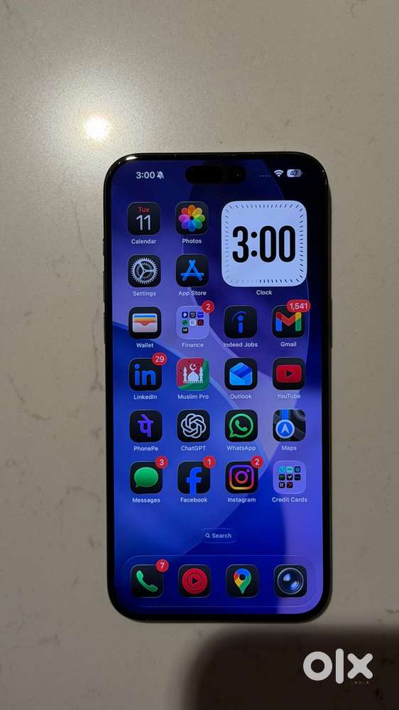 Iphone 15 pro max 256gb urgent sell