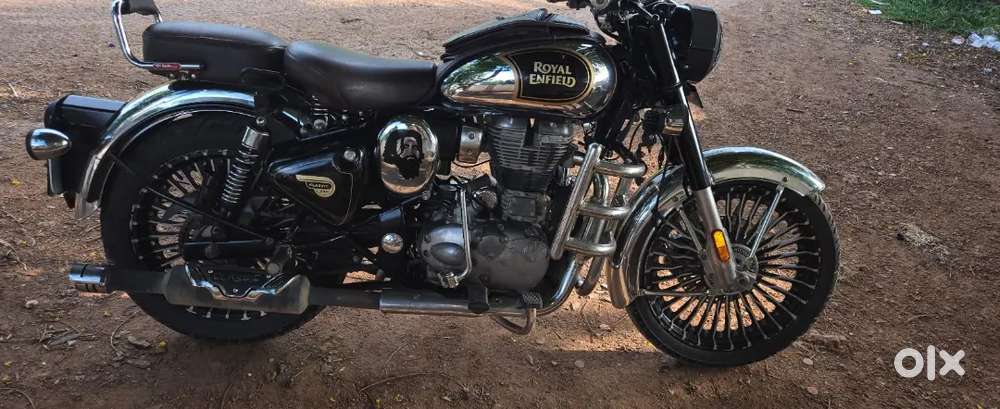 Royal enfield classic chrome black