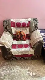 5 seater sofa and a table with a good condition