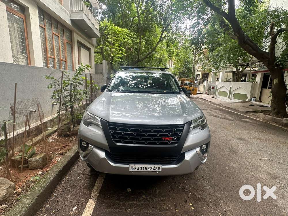 Toyota Fortuner 2018 Diesel 140000 Km Driven