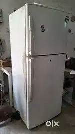 Samsung 400 Ltrs double door