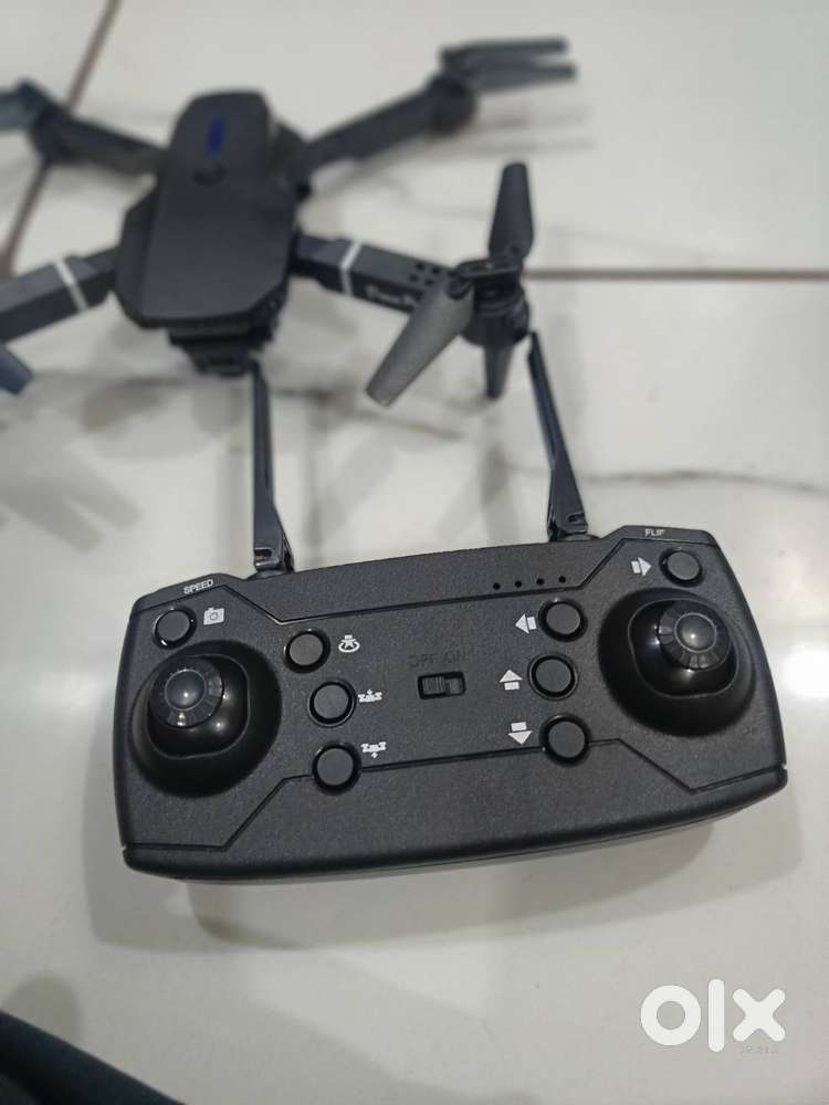 smart robo car_combo  with practice drone ek Hai pack meinTripal actio