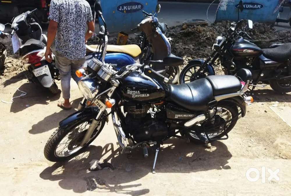 Royal Enfield Thunderbird
