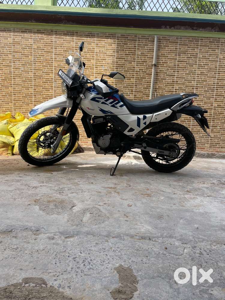 very good condition and personal no. Rj23BB9555