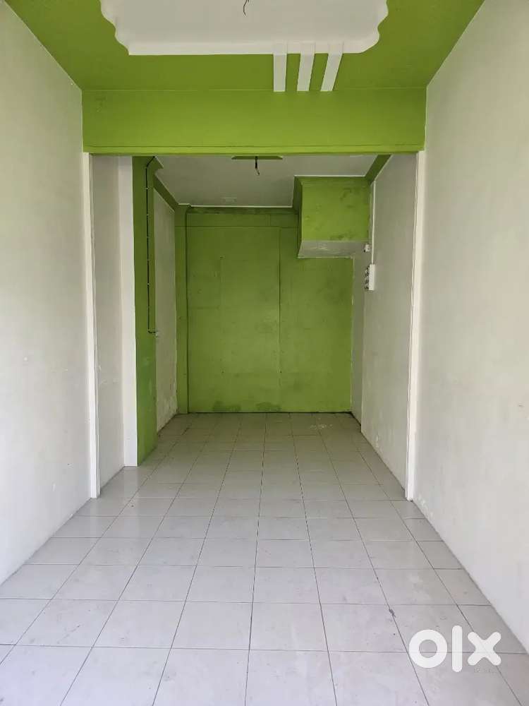 Shop for rent 10,000 negotiable