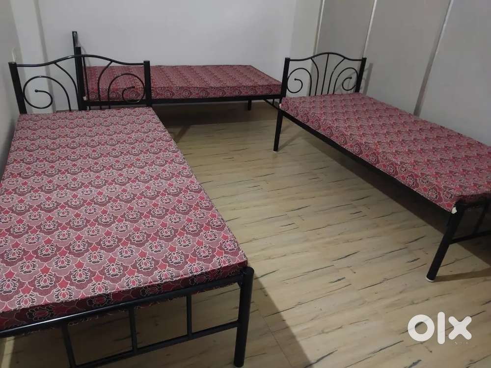 Single Room available in a Girls PG at Sishu Vihar Patia