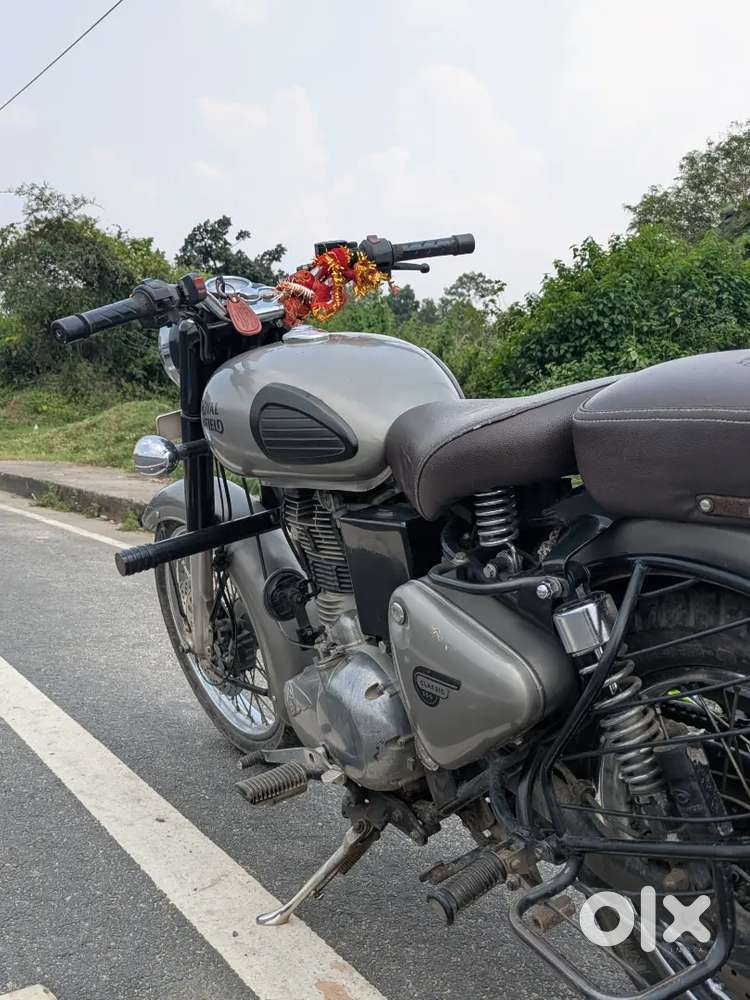 Royal Enfield Classic 350 abs