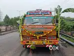 Tipper type body